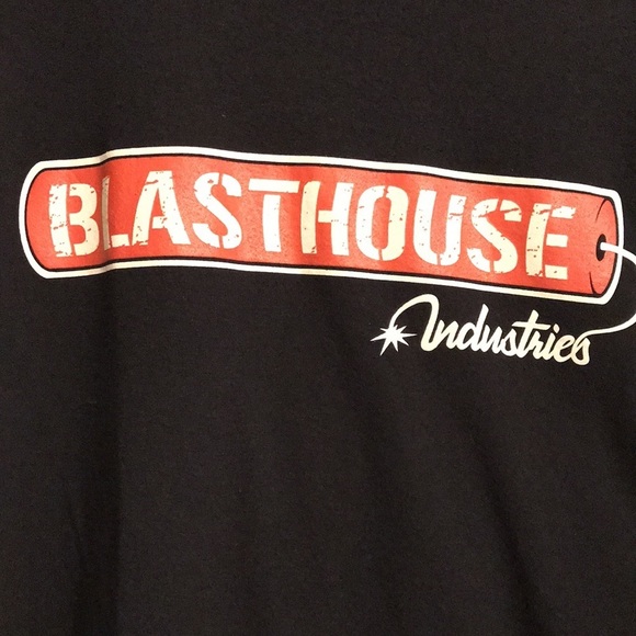 Blast House Industries size Large short sleeve tee shirt - Picture 2 of 5